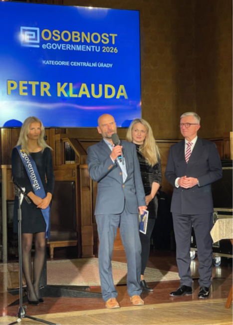 Vedoucí oddělení statistických územních jednotek ČSÚ Petr Klauda získal druhé místo v soutěži Osobnost eGovernmentu 2026 v kategorii centrálních úřadů.